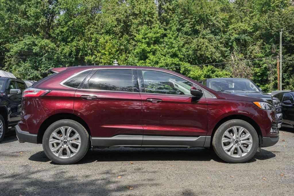 Used 2024 Ford Edge Titanium SUV
