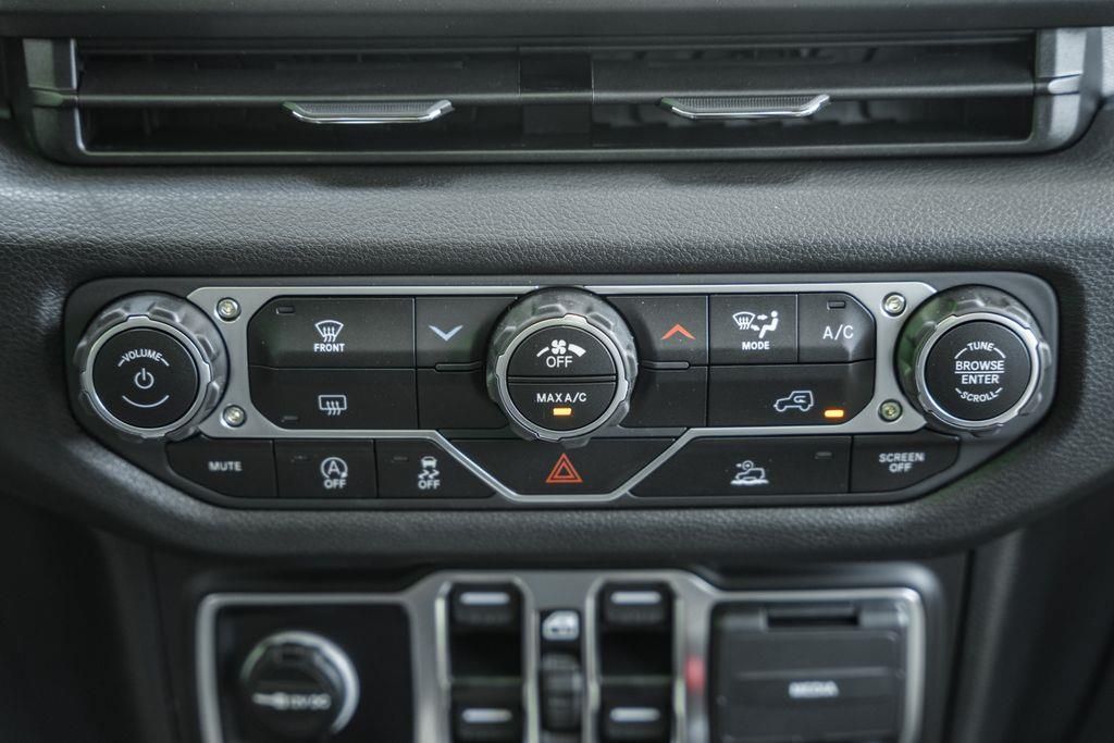 2025 Jeep Gladiator Sport S - Photo 24