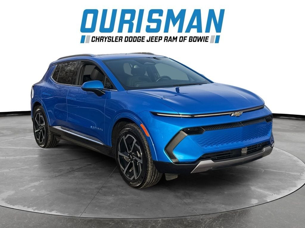 2024 Chevrolet Equinox EV LT's photo