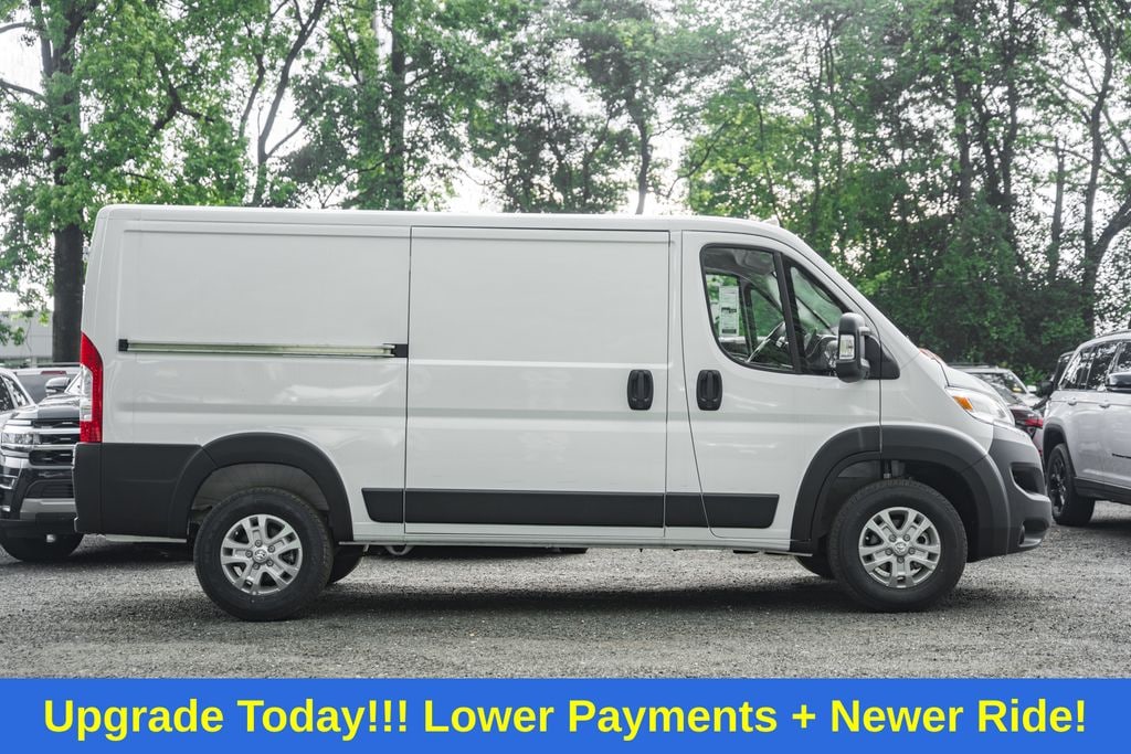New 2025 Ram ProMaster PROMASTER 2500 SLT CARGO VAN LOW ROOF 136' WB Cargo Van