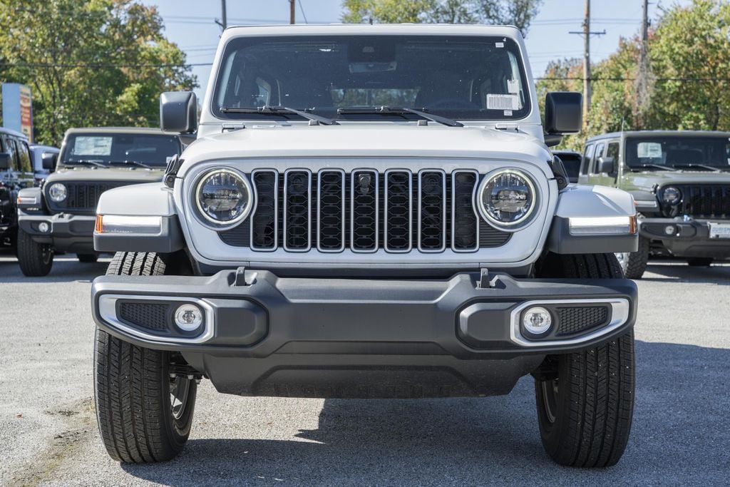 New 2025 Jeep Wrangler 4-DOOR SAHARA Sport Utility
