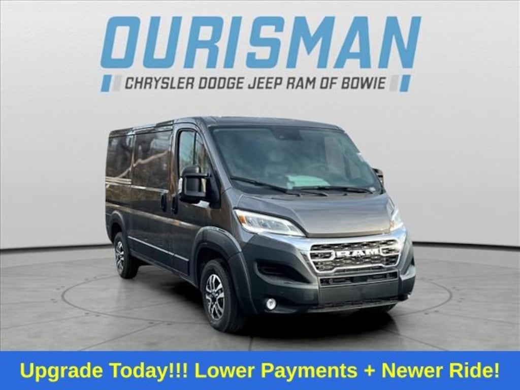 New 2025 Ram ProMaster PROMASTER 3500 SLT CARGO VAN LOW ROOF 136' WB Cargo Van