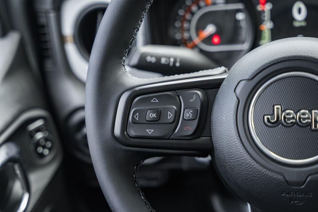 2025 Jeep Gladiator Sport S - Photo 32