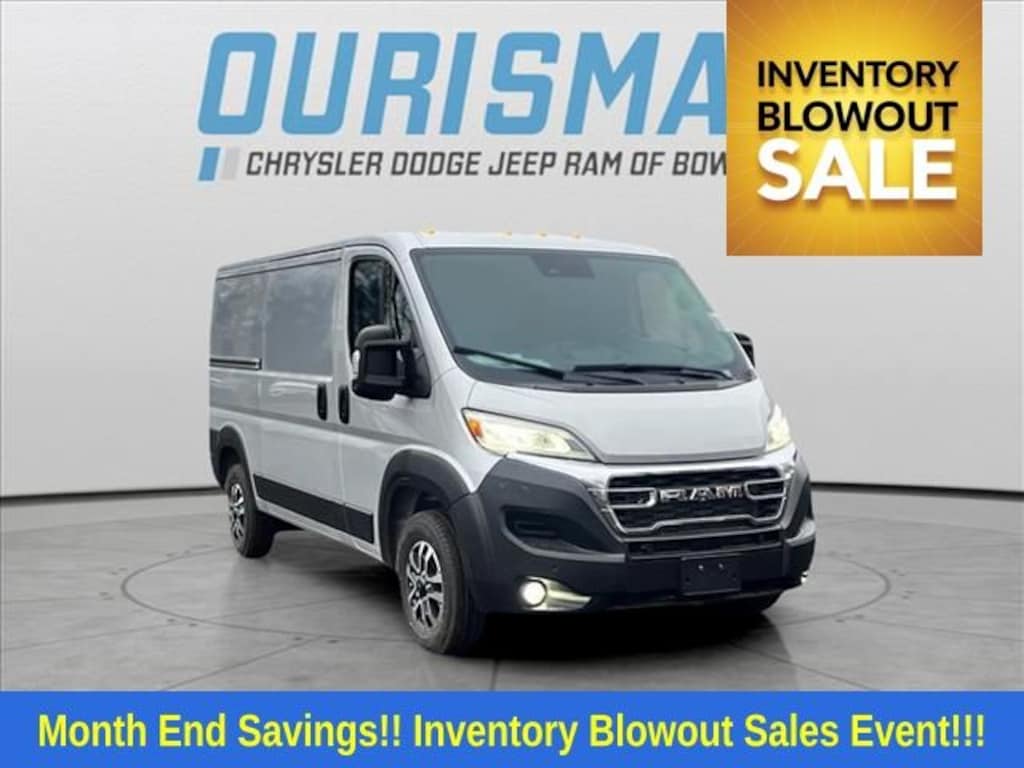 New 2025 Ram ProMaster PROMASTER 3500 SLT CARGO VAN LOW ROOF 136' WB Cargo Van
