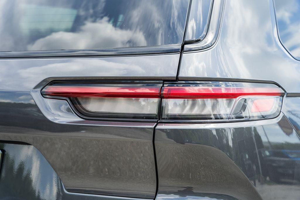2025 Jeep Grand Cherokee L Limited - Photo 7