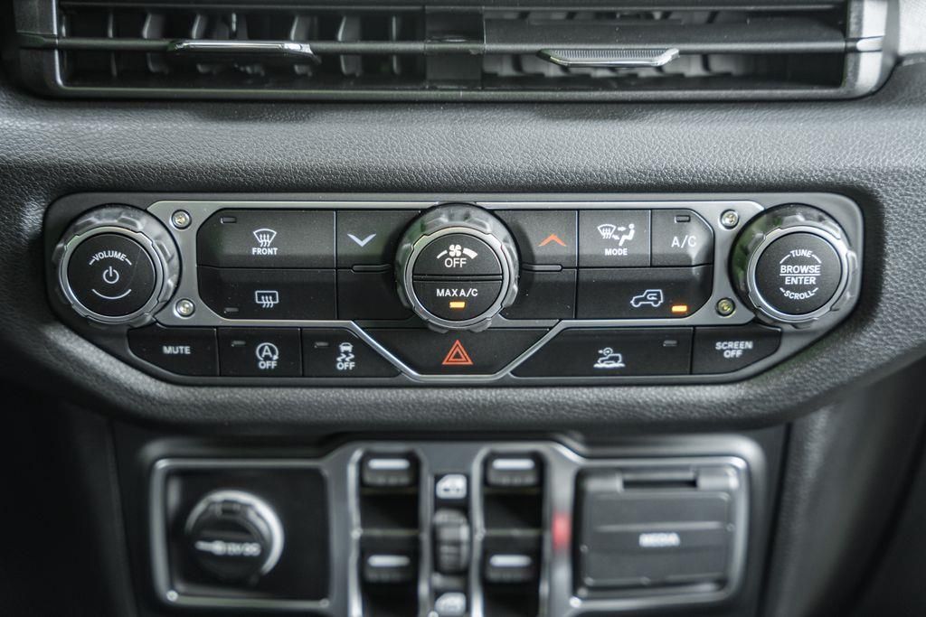 2025 Jeep Gladiator Sport S - Photo 25