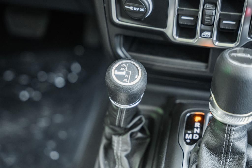 2025 Jeep Gladiator Sport S - Photo 28