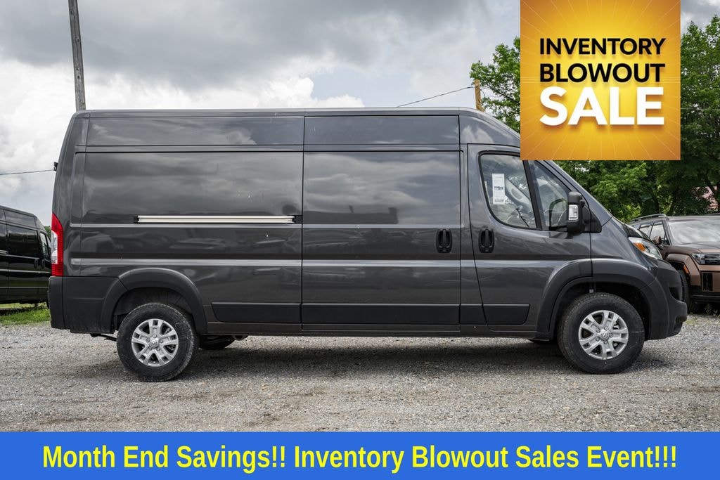 New 2025 Ram ProMaster PROMASTER 3500 SLT CARGO VAN HIGH ROOF 159' WB Cargo Van
