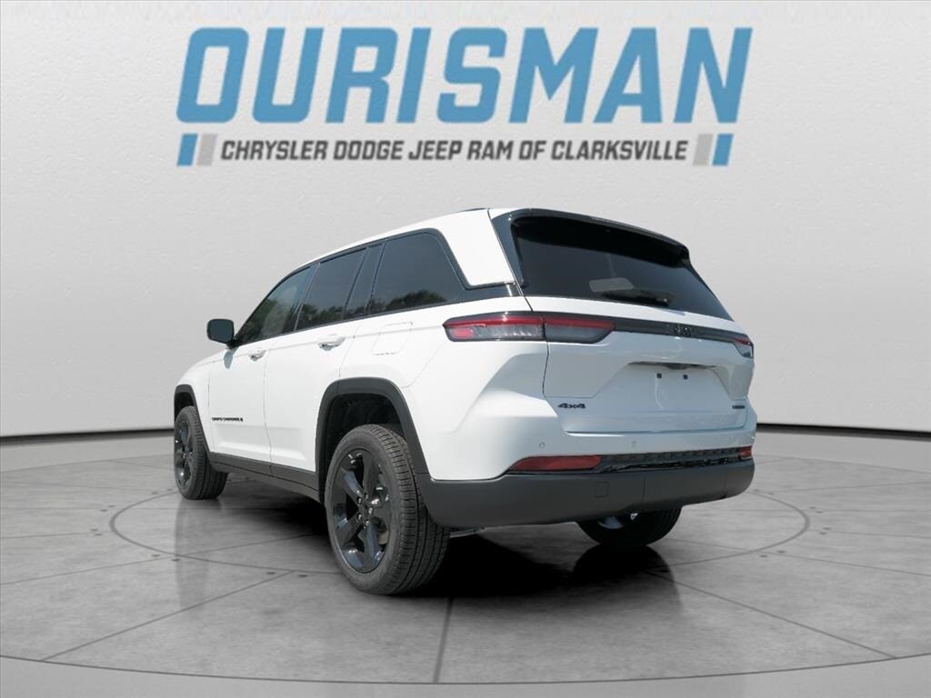 2025 Jeep Grand Cherokee Limited photo 2