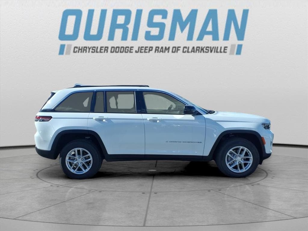 New 2025 Jeep Grand Cherokee LAREDO X 4X4 Sport Utility