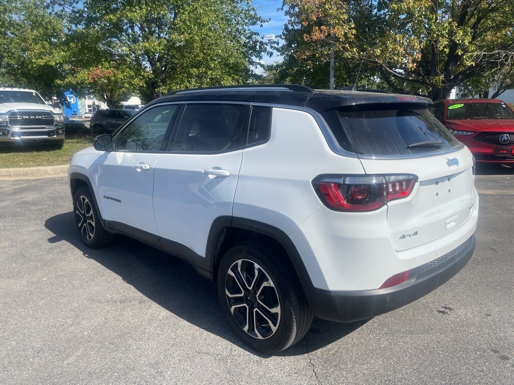 2022 Jeep Compass Limited photo 2