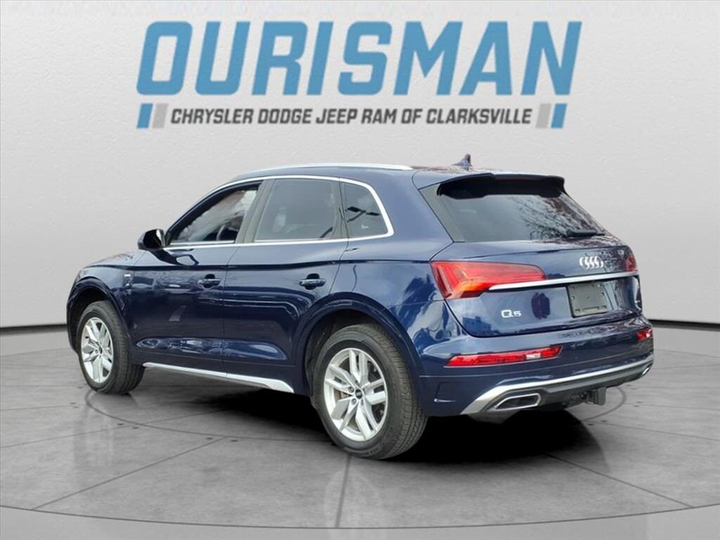 2022 Audi Q5 45 S line Premium photo 2