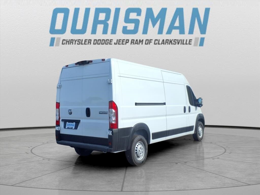 2025 Ram ProMaster 2500 photo 3