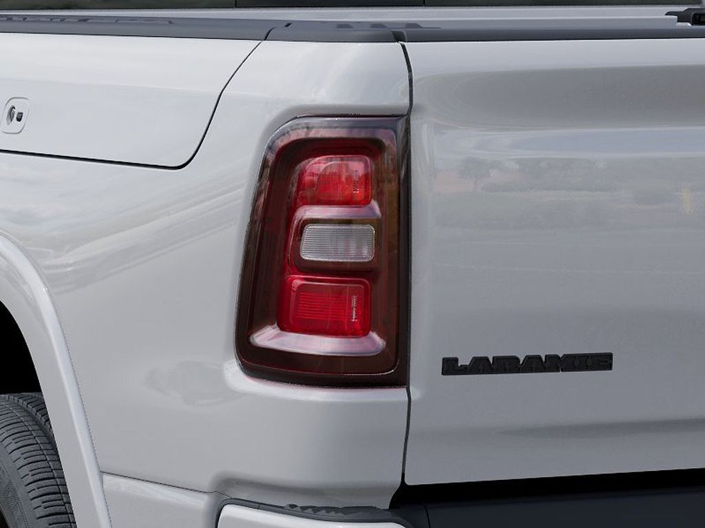2026 RAM 1500 Laramie - Photo 9