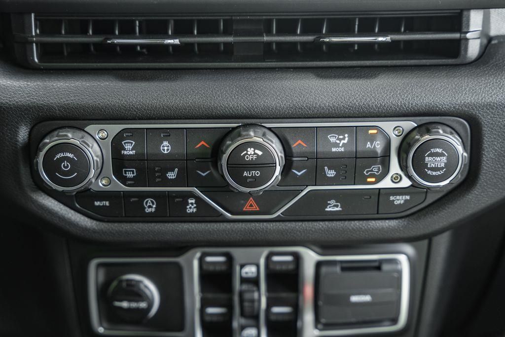 2025 Jeep Gladiator Sport S - Photo 24