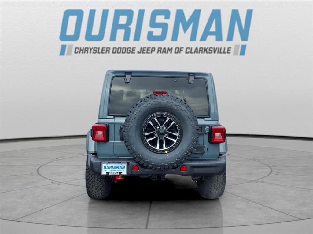 New 2026 Jeep Wrangler 4-DOOR RUBICON X Sport Utility