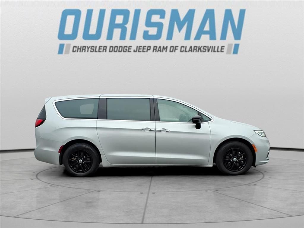 Certified 2024 Chrysler Pacifica Touring L Van Passenger Van