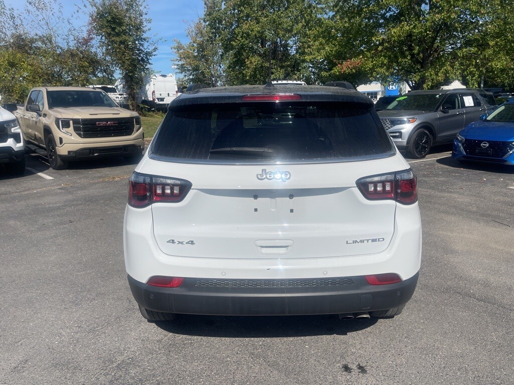 2022 Jeep Compass Limited photo 3