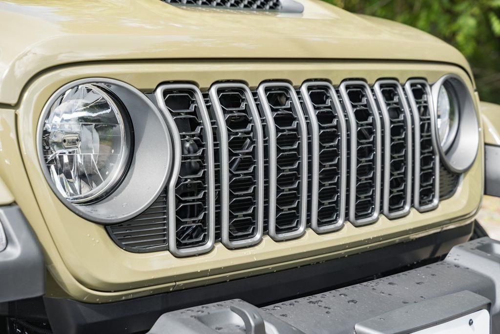 2025 Jeep Gladiator Sport S - Photo 10
