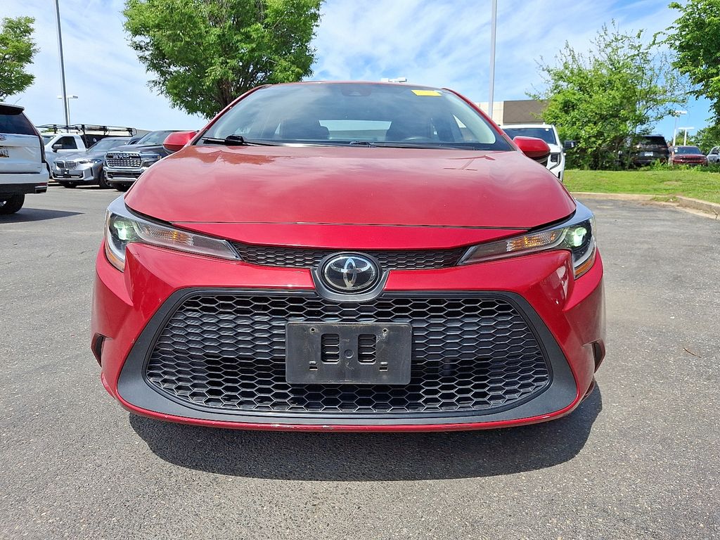 Used 2021 Toyota Corolla LE with VIN 5YFEPMAE4MP255636 for sale in Clarksville, MD