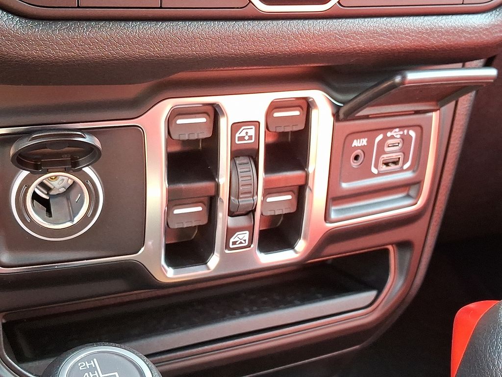 2025 Jeep Wrangler 4-Door Sport S - Photo 20