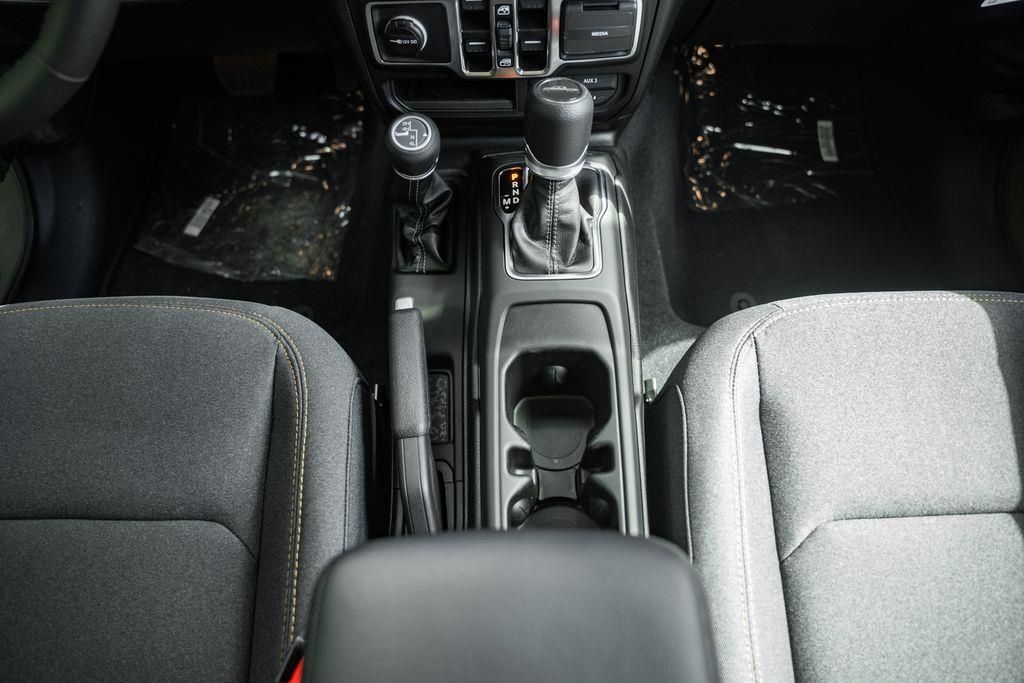 2025 Jeep Gladiator Sport S - Photo 29