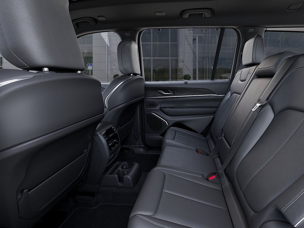 2025 Jeep Grand Cherokee L Overland - Photo 23