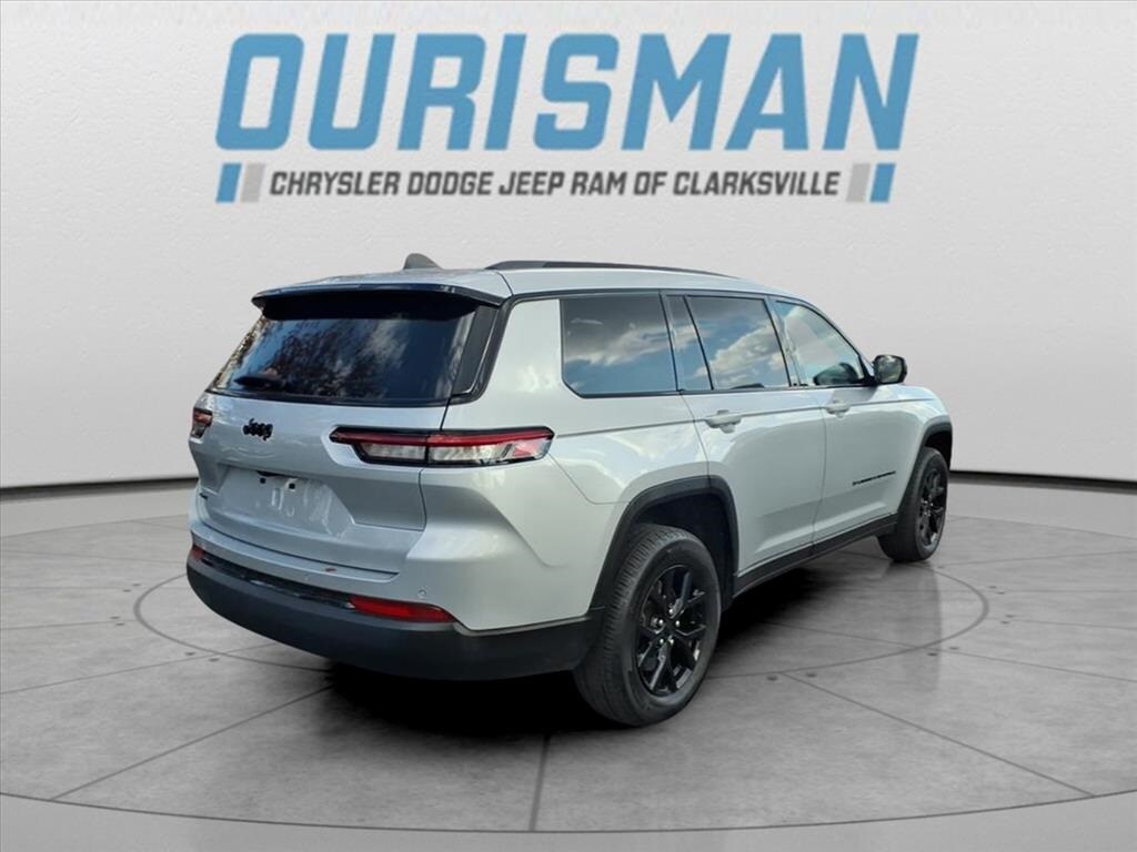 Used 2024 Jeep Grand Cherokee L Laredo SUV