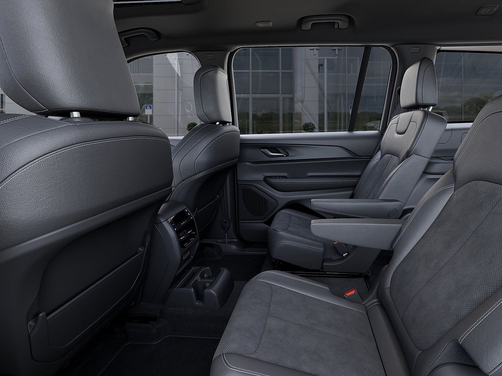 2025 Jeep Grand Cherokee L Altitude - Photo 23