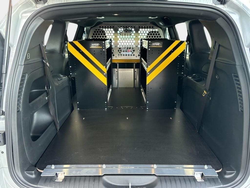 2024 Chrysler Pacifica Touring photo 4