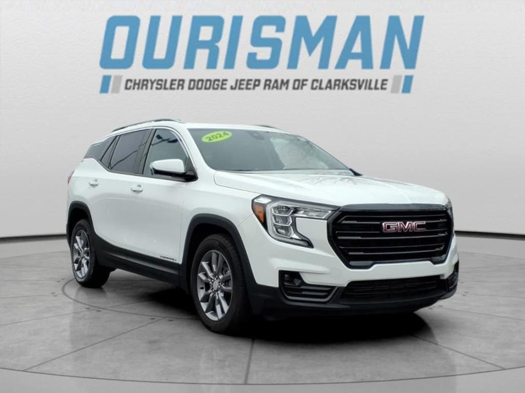 2024 GMC Terrain SLT's photo