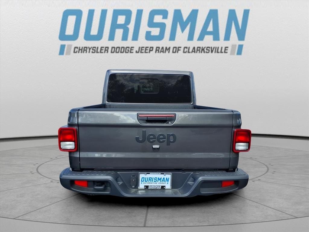 New 2025 Jeep Gladiator SPORT S 4X4 Pickup