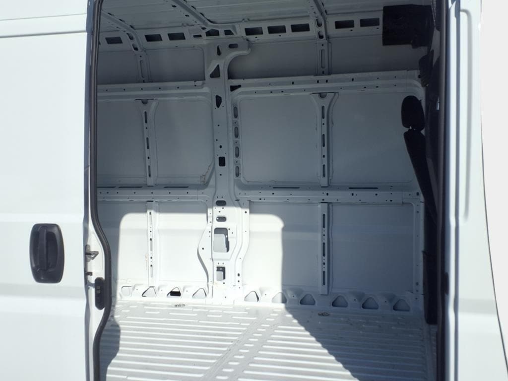 New 2025 Ram ProMaster PROMASTER 3500 TRADESMAN CARGO VAN HIGH ROOF 159' Cargo Van