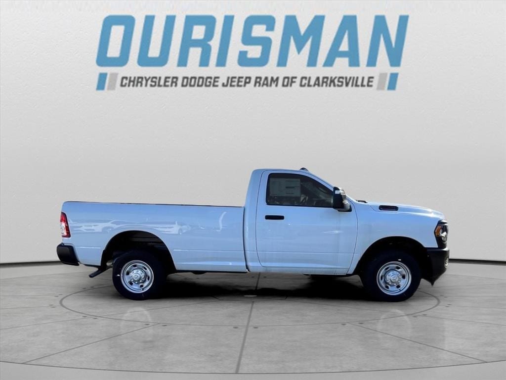 2023 Ram 2500 Tradesman photo 2