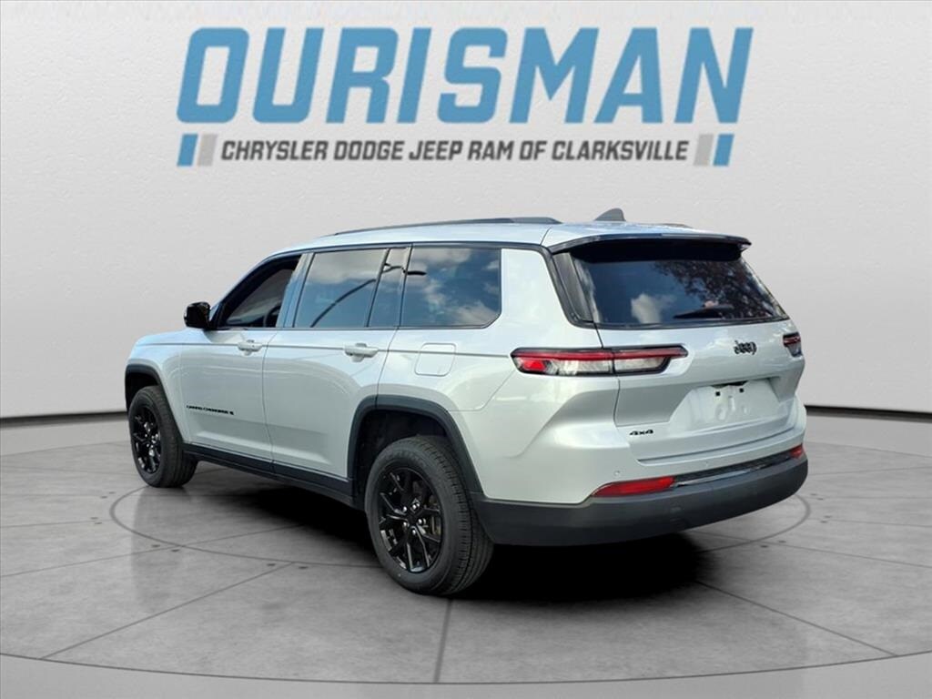 Used 2024 Jeep Grand Cherokee L Laredo SUV