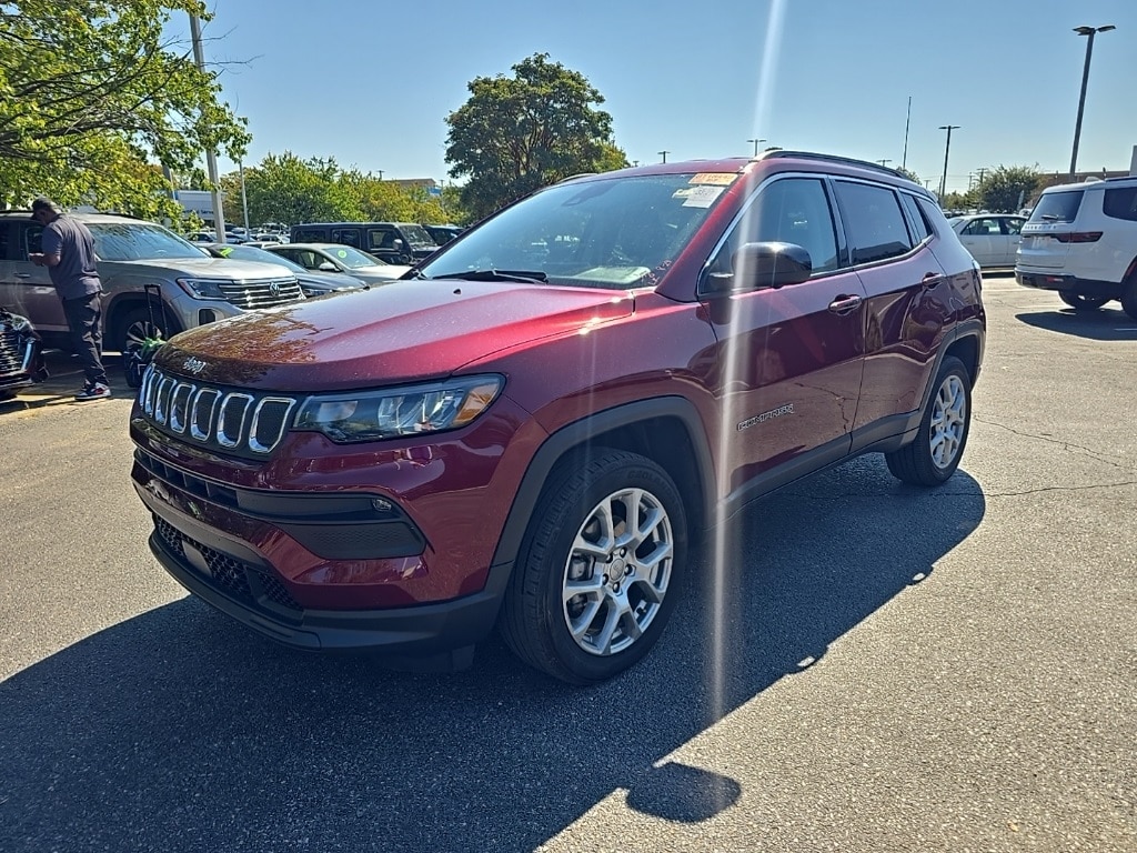 2022 Jeep Compass Latitude Lux