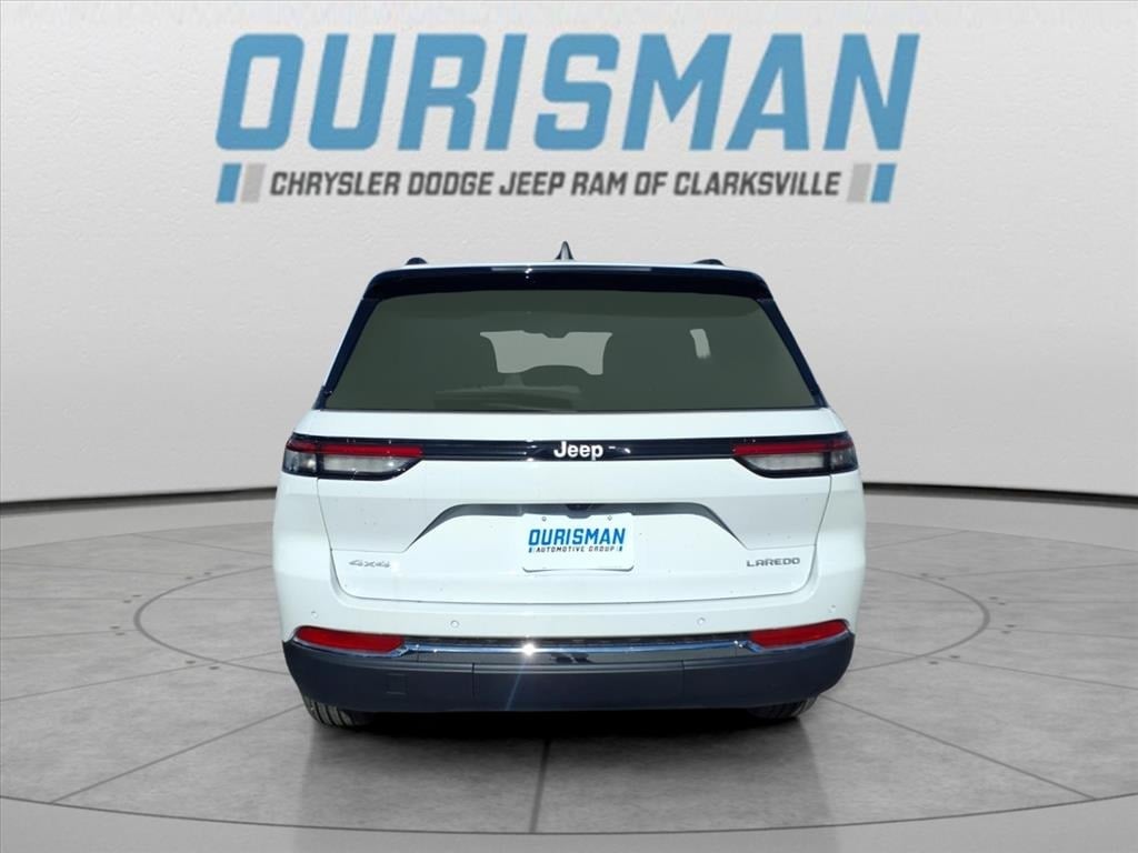 New 2025 Jeep Grand Cherokee LAREDO X 4X4 Sport Utility