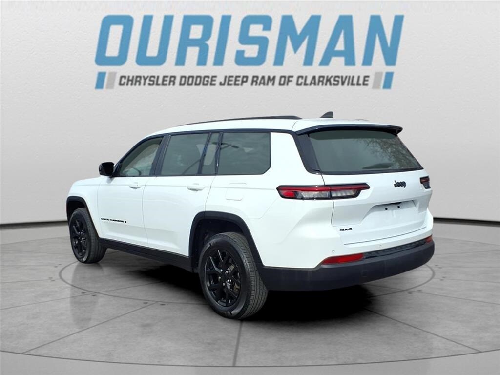 Used 2024 Jeep Grand Cherokee L Laredo SUV