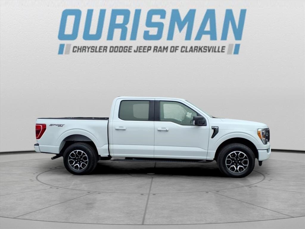 2022 Ford F-150 XLT photo 2