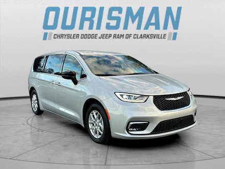 2024 Chrysler Pacifica TOURING Passenger Van
