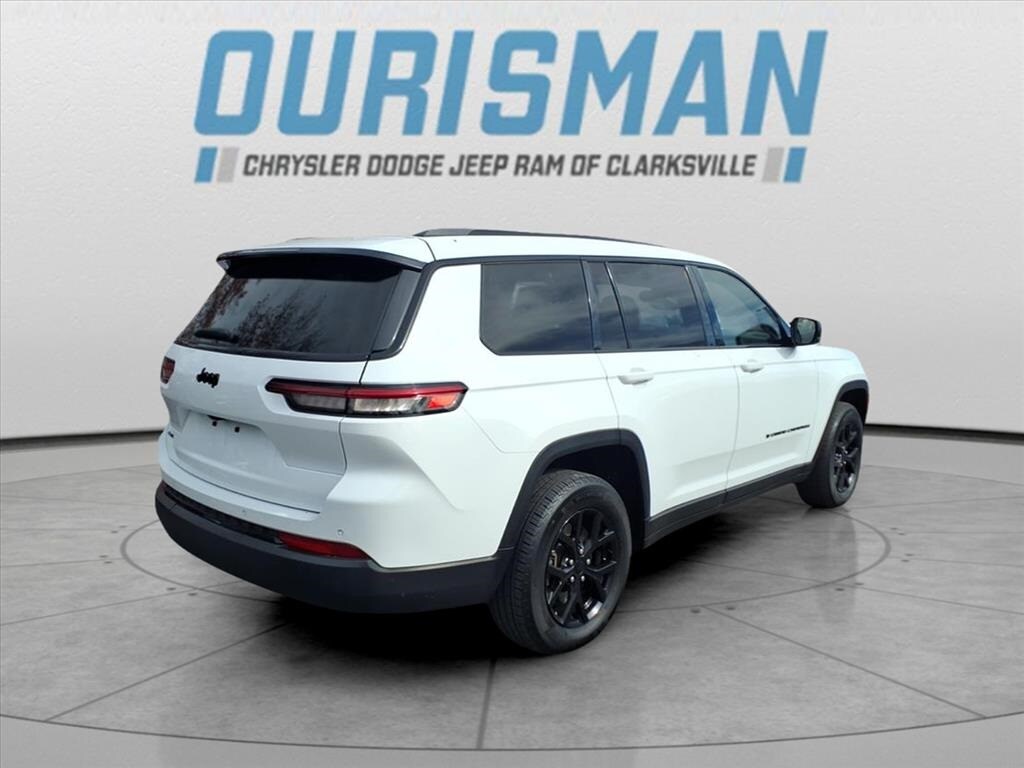 Used 2024 Jeep Grand Cherokee L Laredo SUV