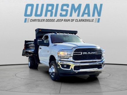 2023 Ram 3500 Chassis Cab 3500 TRADESMAN CHASSIS REGULAR CAB 4X4 60' CA Pickup