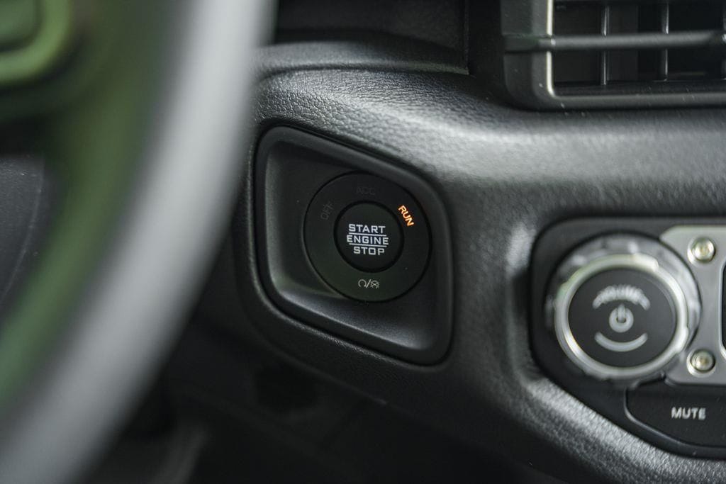 2025 Jeep Gladiator Sport S - Photo 27