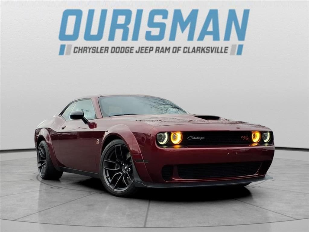 2020 Dodge Challenger R/T's photo