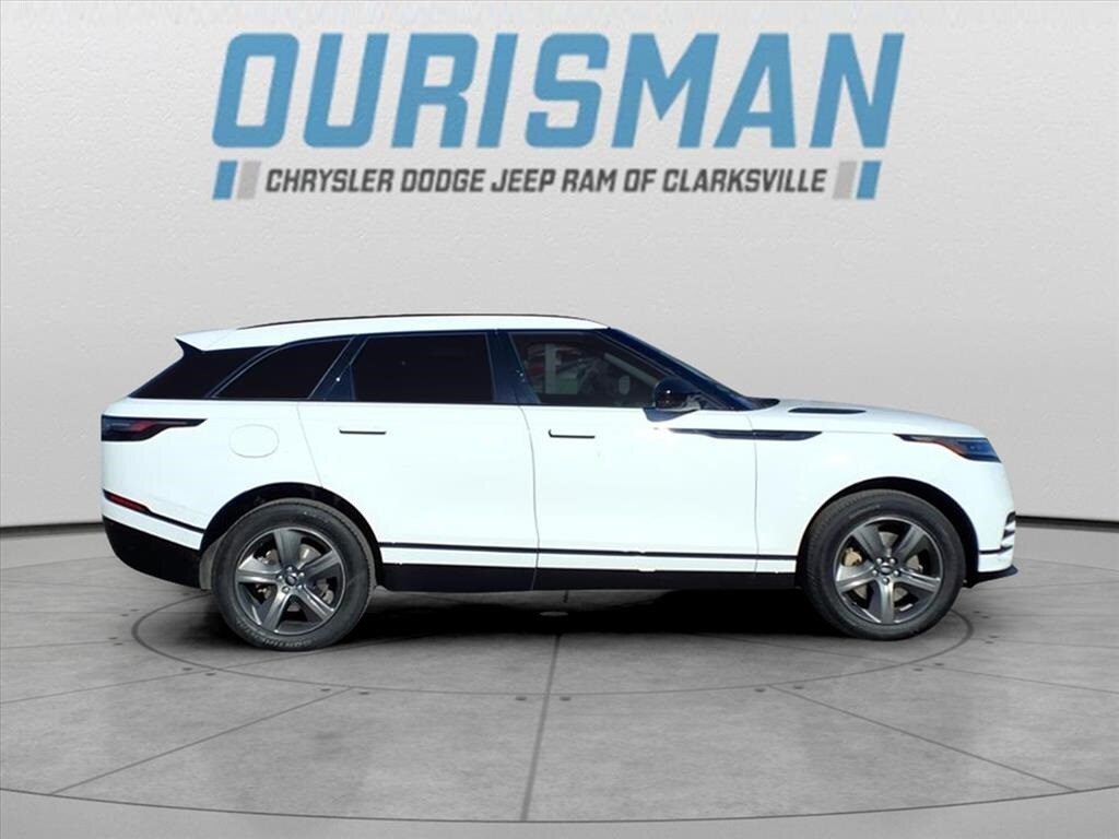 2025 Land Rover Range Rover Velar SE photo 2