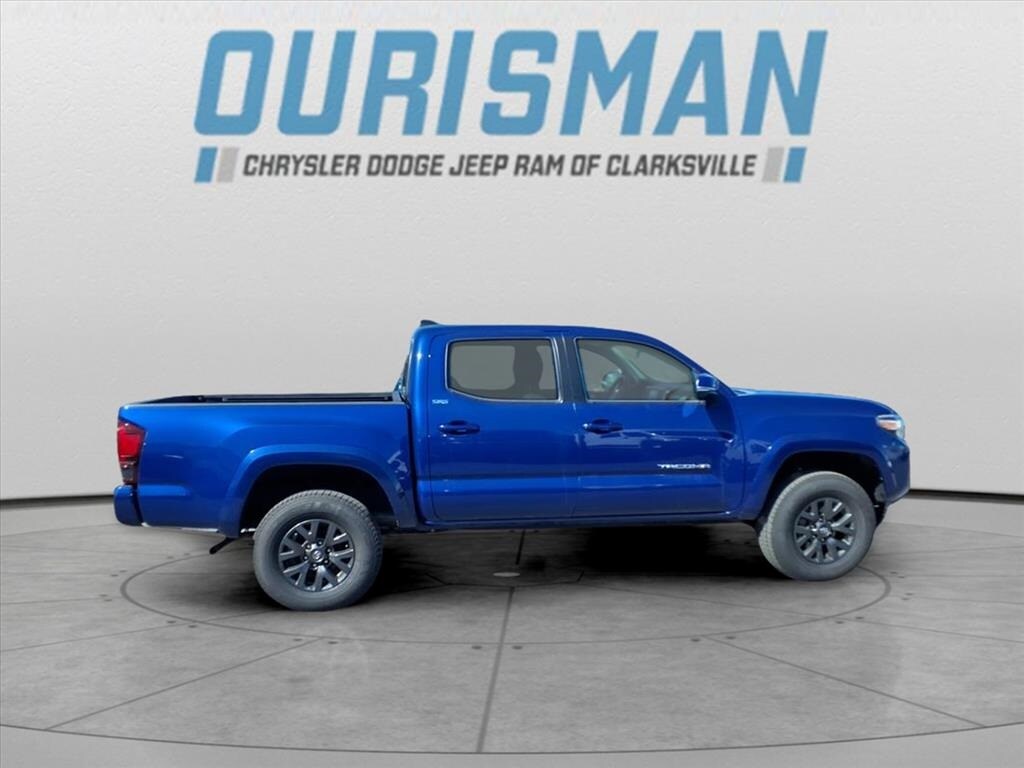 2023 Toyota Tacoma SR5 V6 photo 2