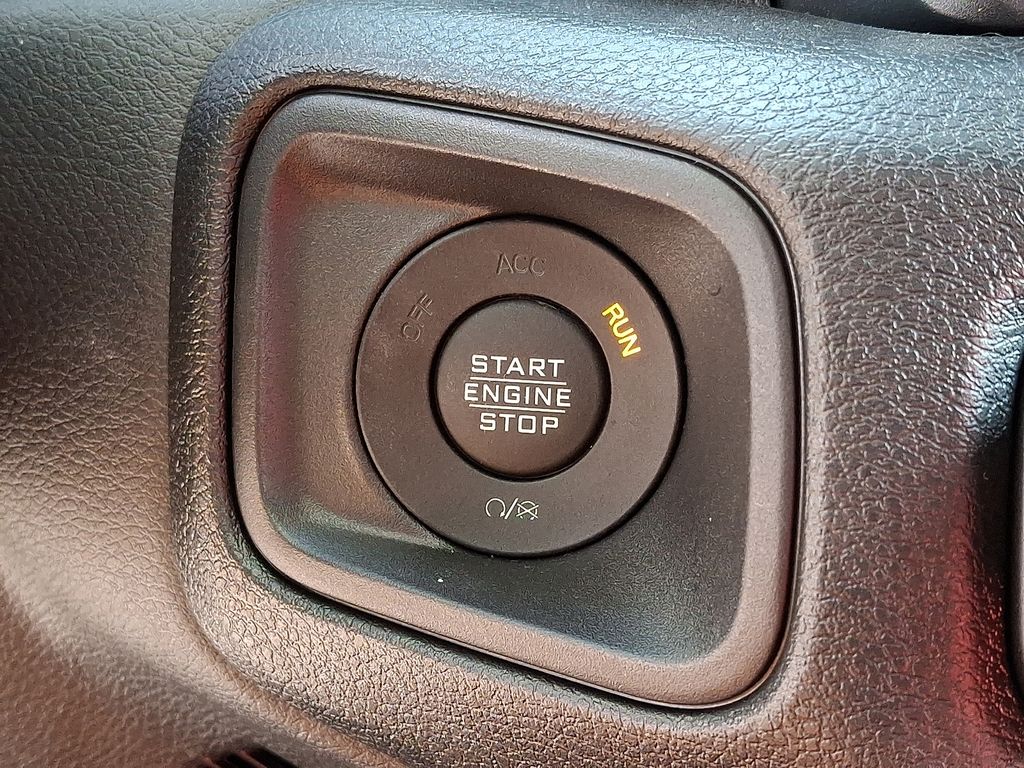 2025 Jeep Wrangler 4-Door Sport S - Photo 17