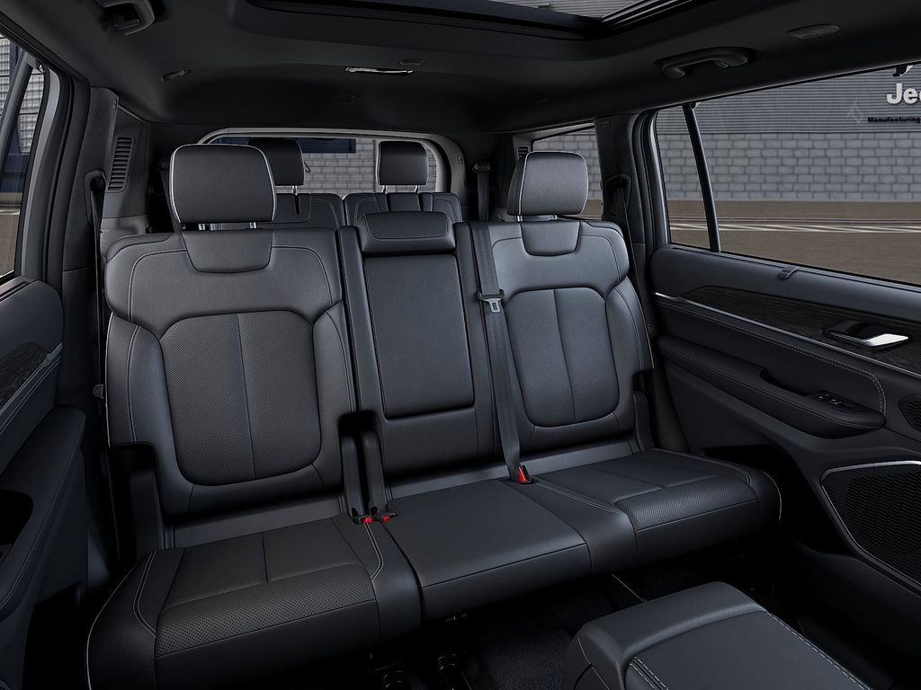 2025 Jeep Grand Cherokee L Overland - Photo 15