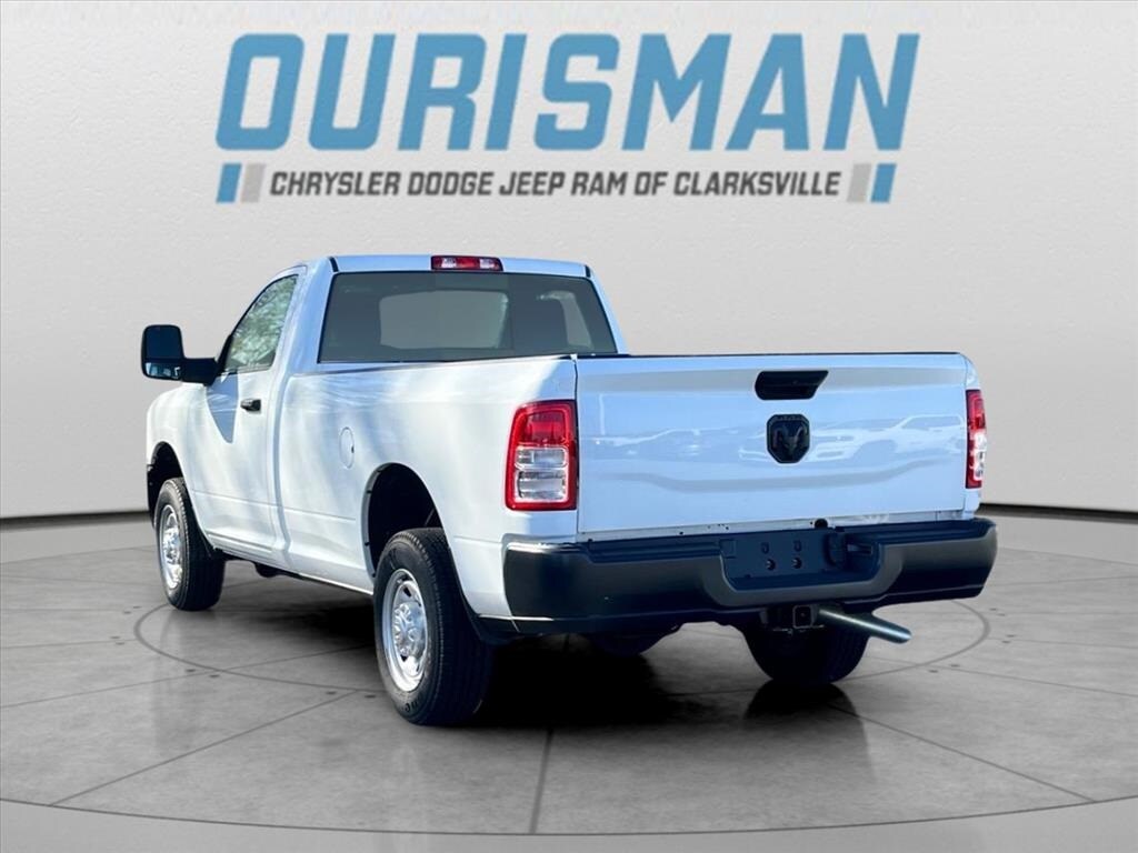 2023 Ram 2500 Tradesman photo 4
