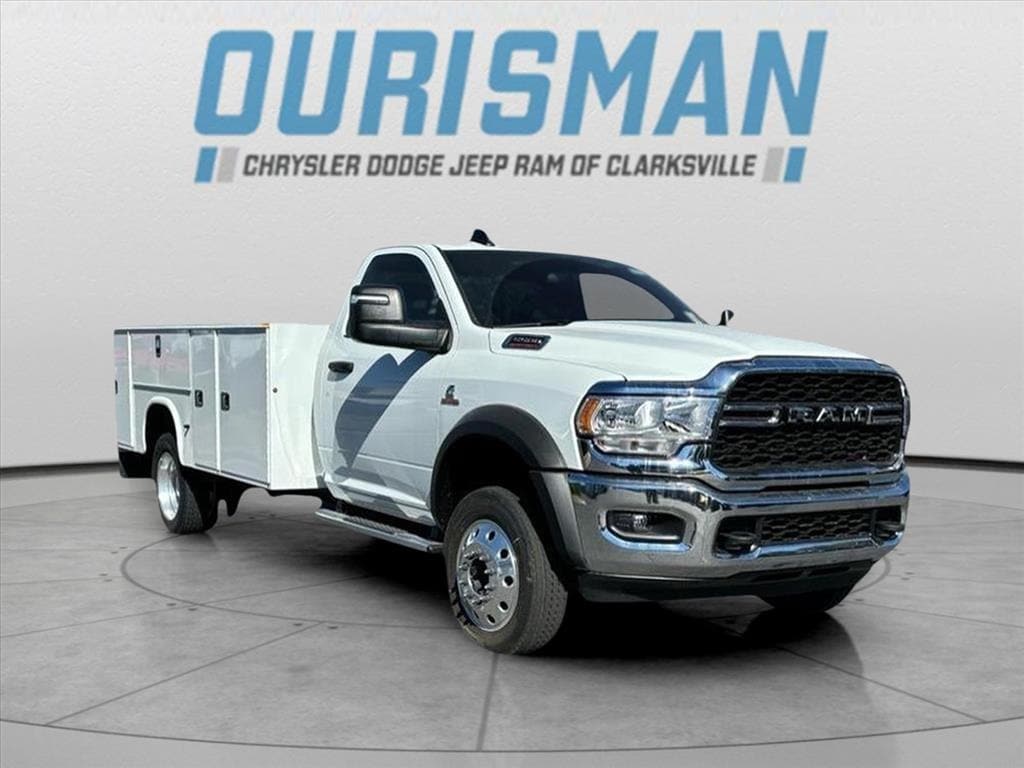 New 2024 Ram 5500 Chassis Cab 5500 TRADESMAN CHASSIS REGULAR CAB 4X4 84' CA Pickup